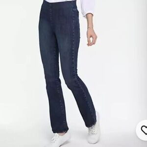 New  NYDJ Bootcut Jeans Blue Size 12 Slim Pull On Dark Indigo Decker